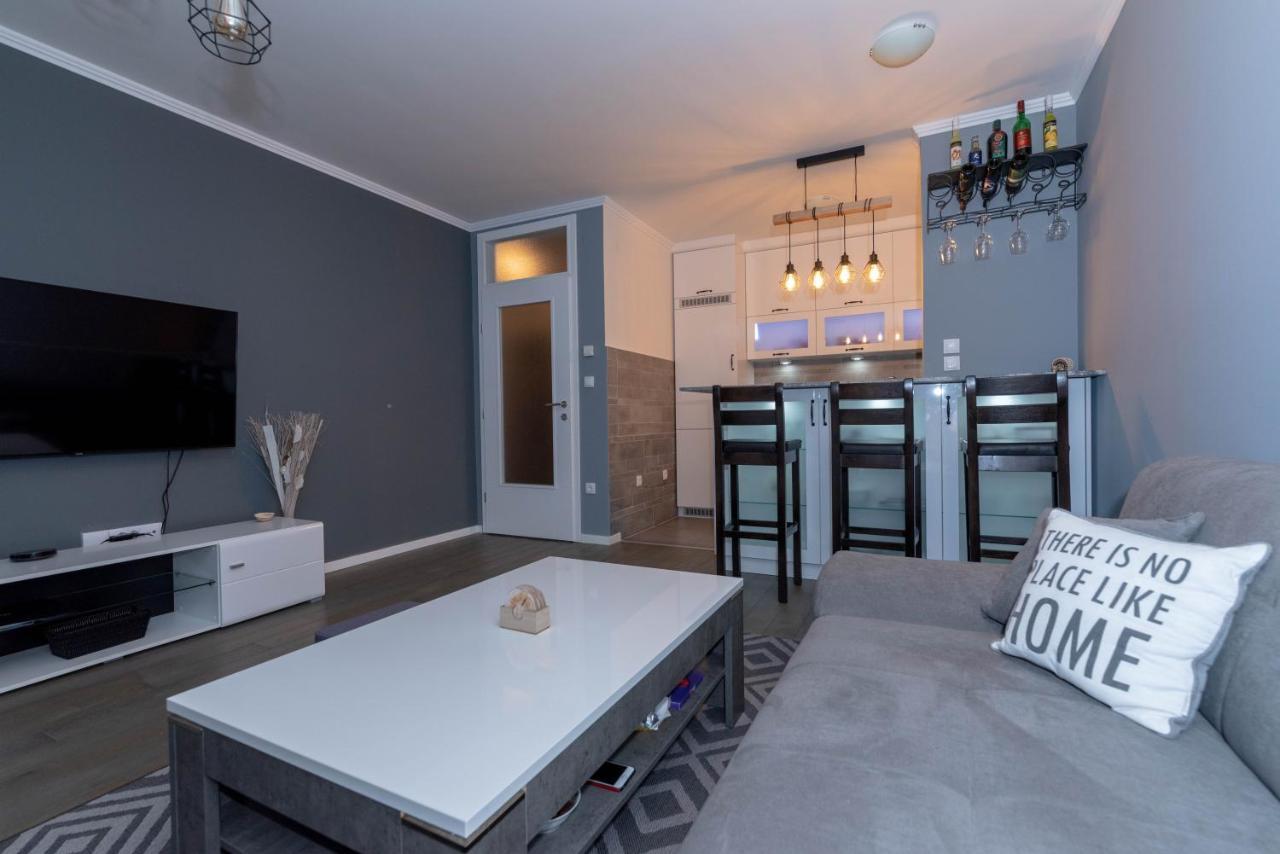 Athena Apartman Lukavica ภายนอก รูปภาพ